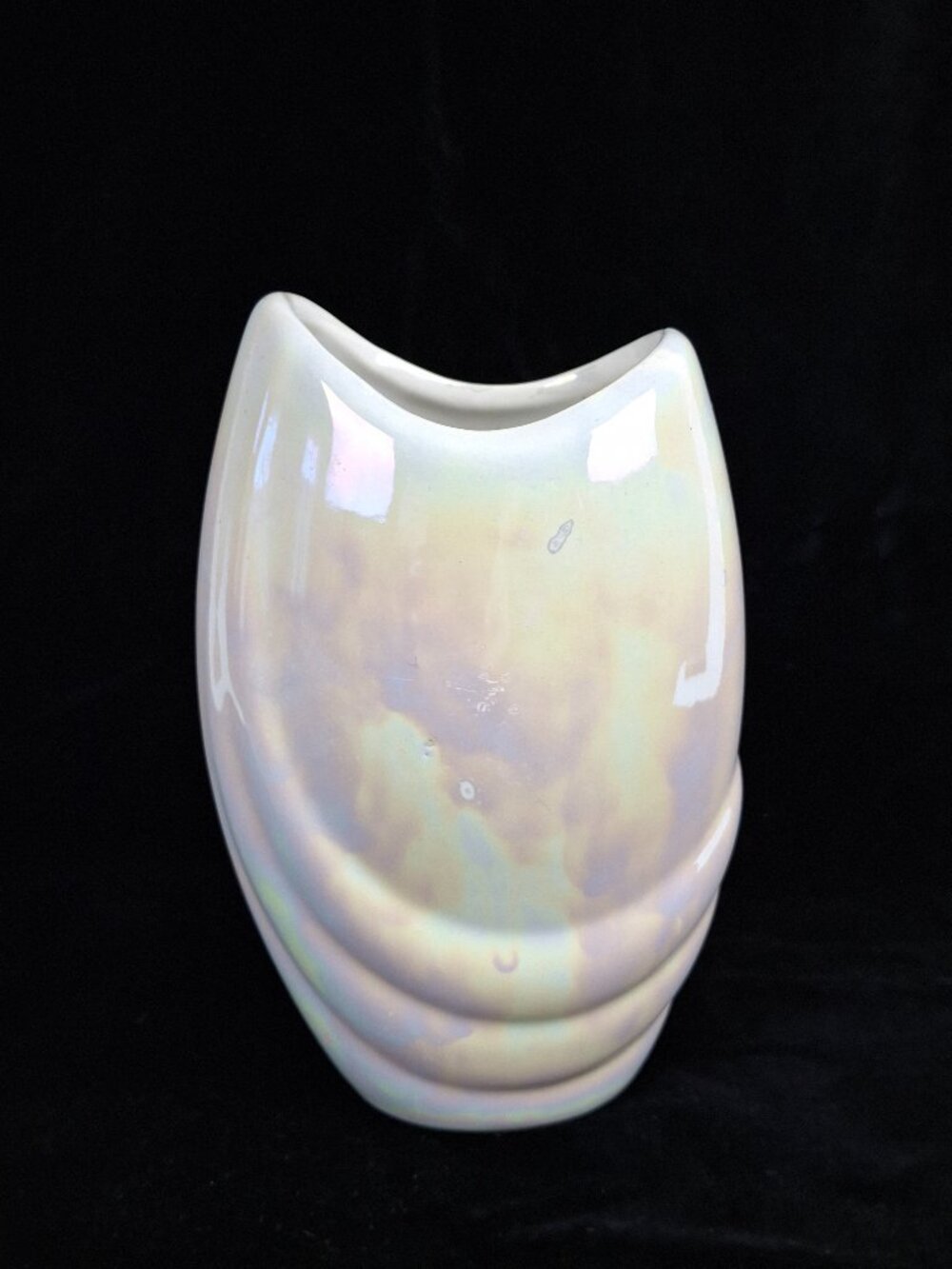 Vintage Italian Pearlized Iridescent Opaline Ceramic Vase Cuore Bomboniere